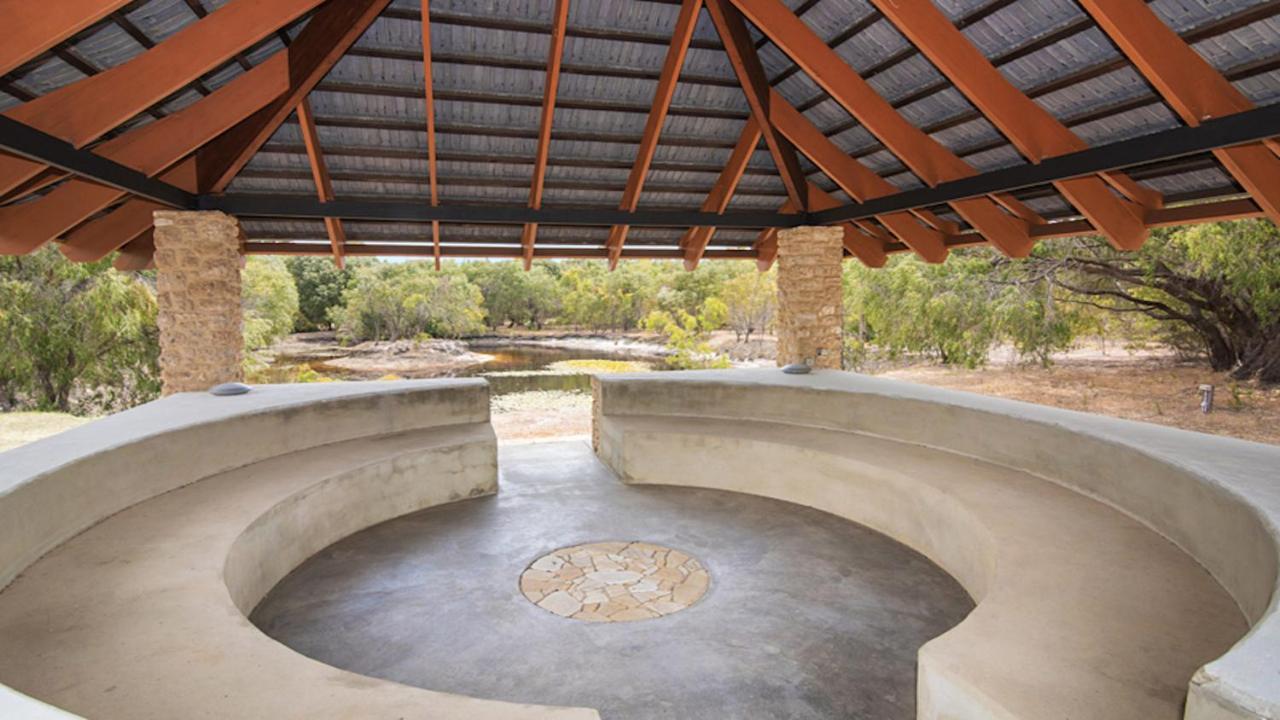 Retreat - Romantic Country Retreat For Couples